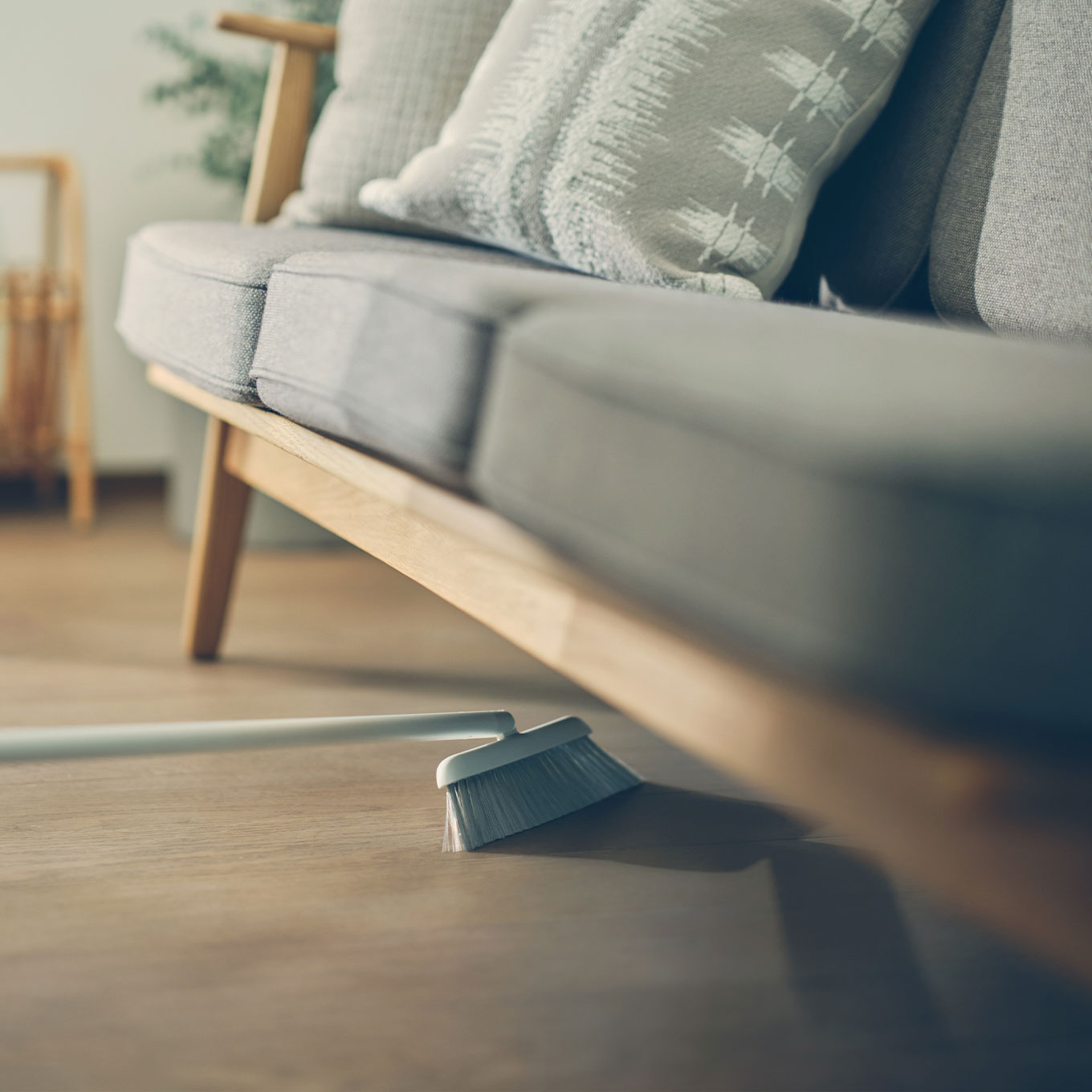 スタンドほうきちりとり