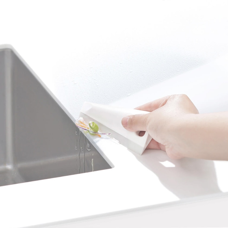 ふきんのように使えるキッチンスキージー