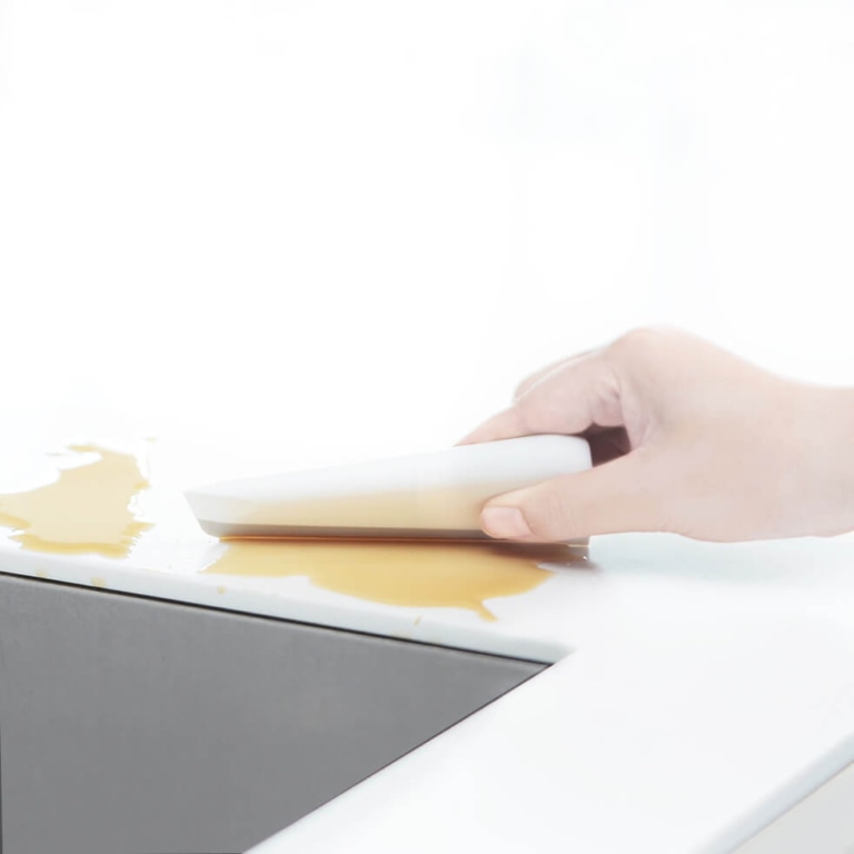 ふきんのように使えるキッチンスキージー