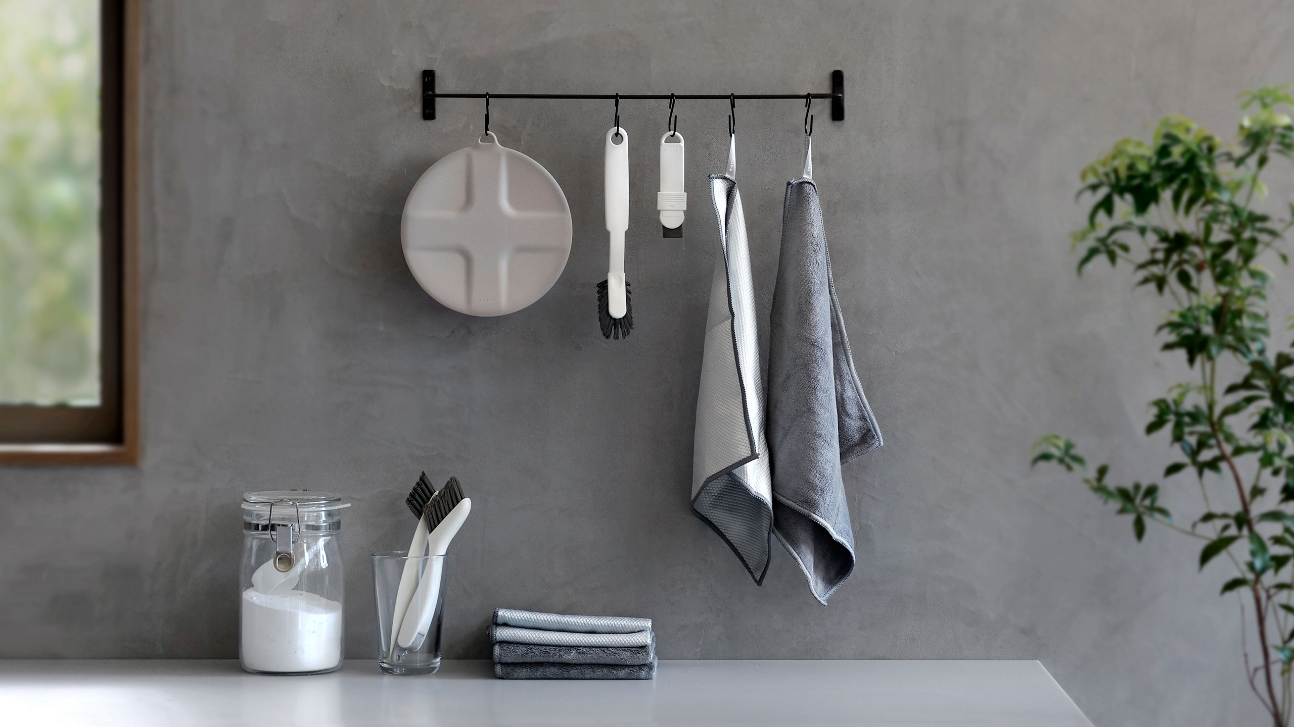 みぞスッキリサッシブラシ