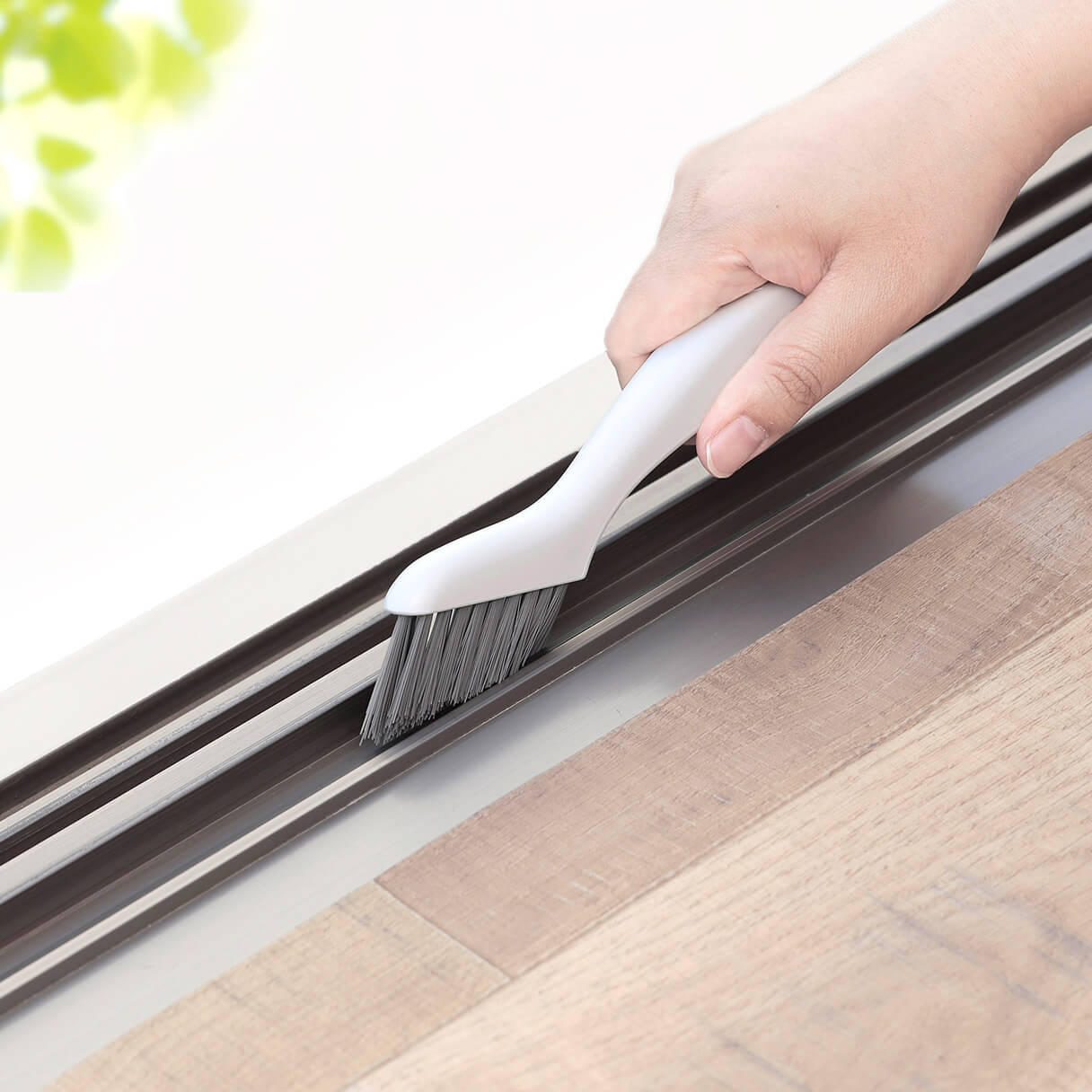 みぞスッキリサッシブラシ ホワイト