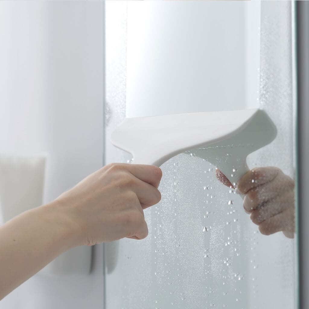 小回りのきくスキージー ホワイト