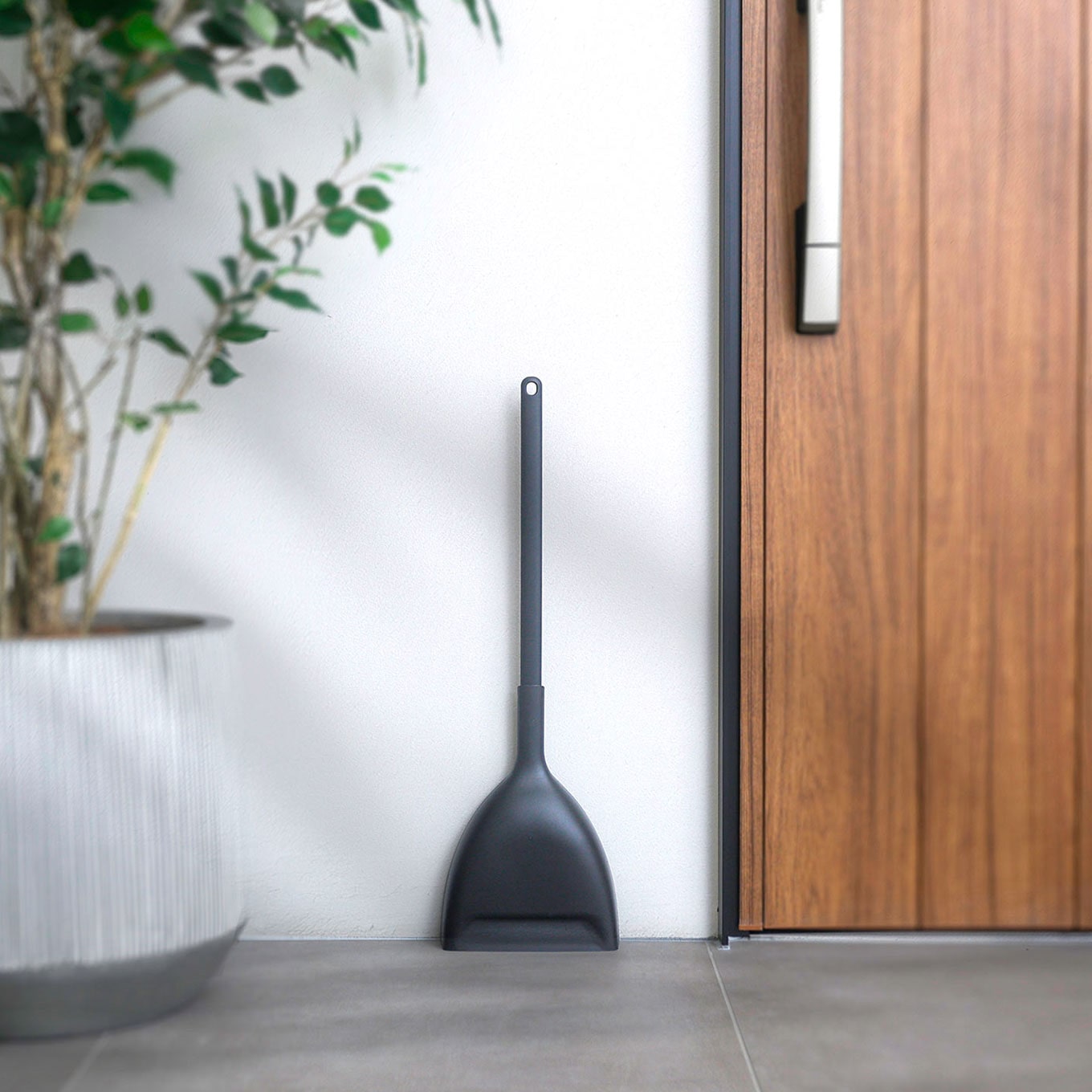 ほうき ちりとり(WEB限定色) ブラック