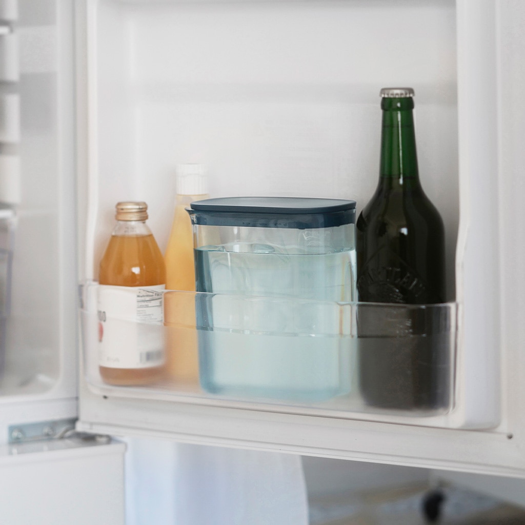 ウォーターピッチャー 1.0L インディゴブルー