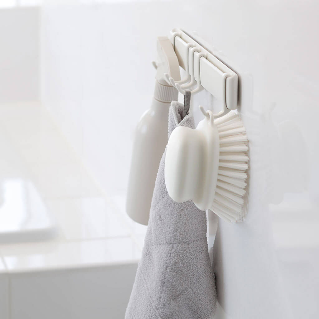 握りやすいバスブラシ ホワイト