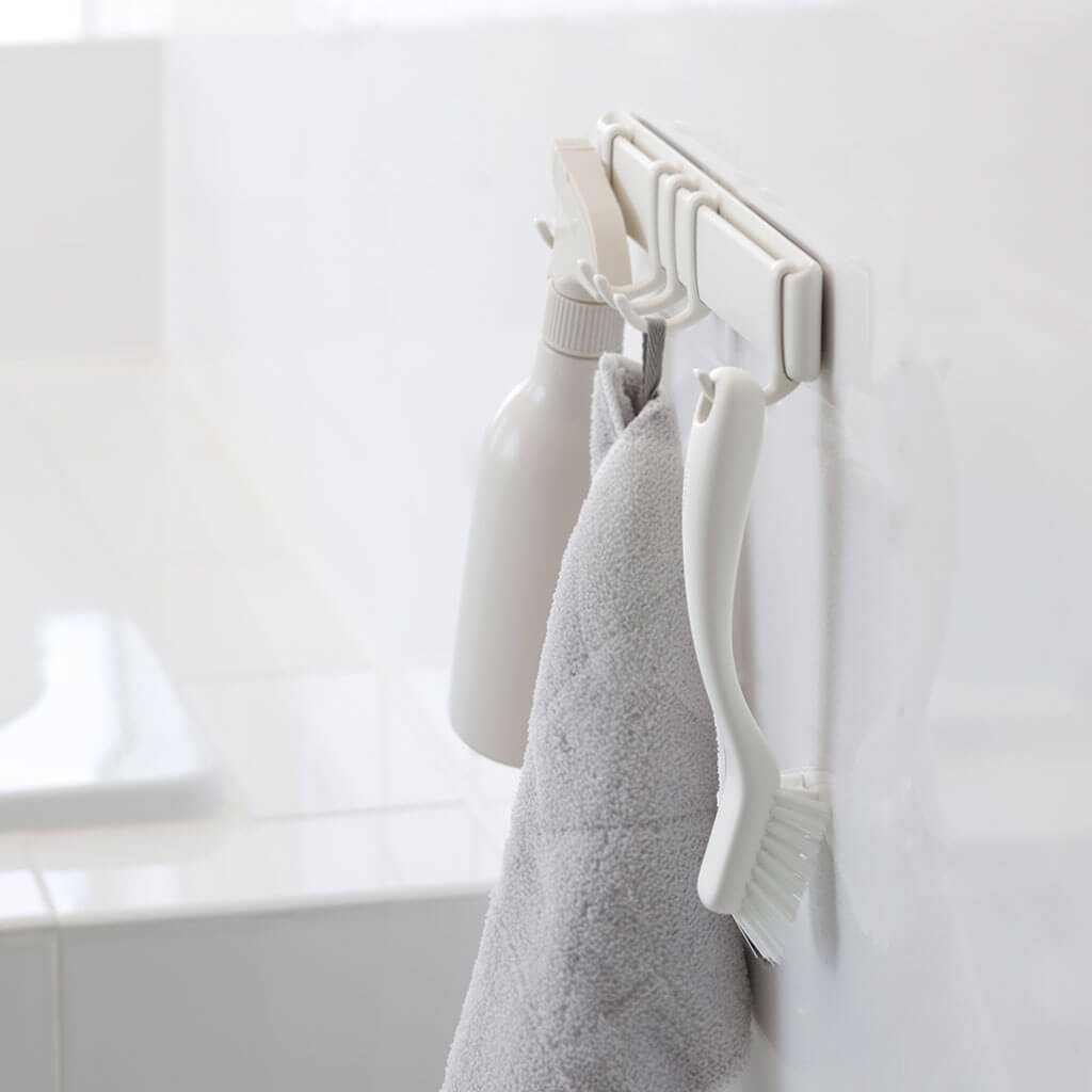 すき間や溝が洗いやすいバスブラシ ホワイト