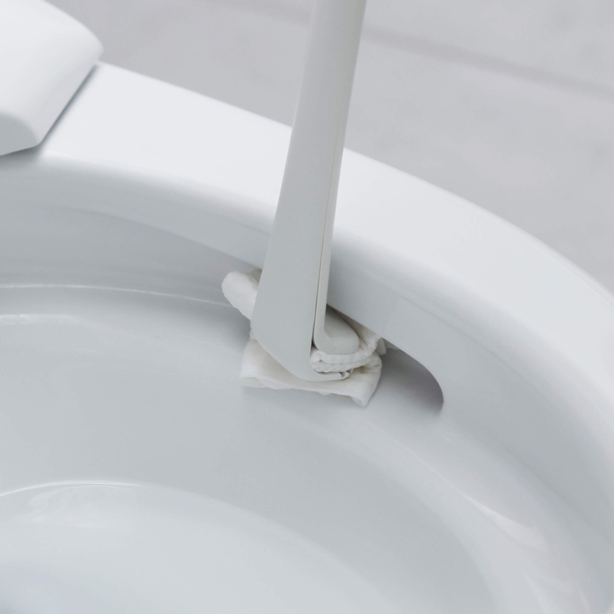 シートを挟むトイレクリーナー ホワイト