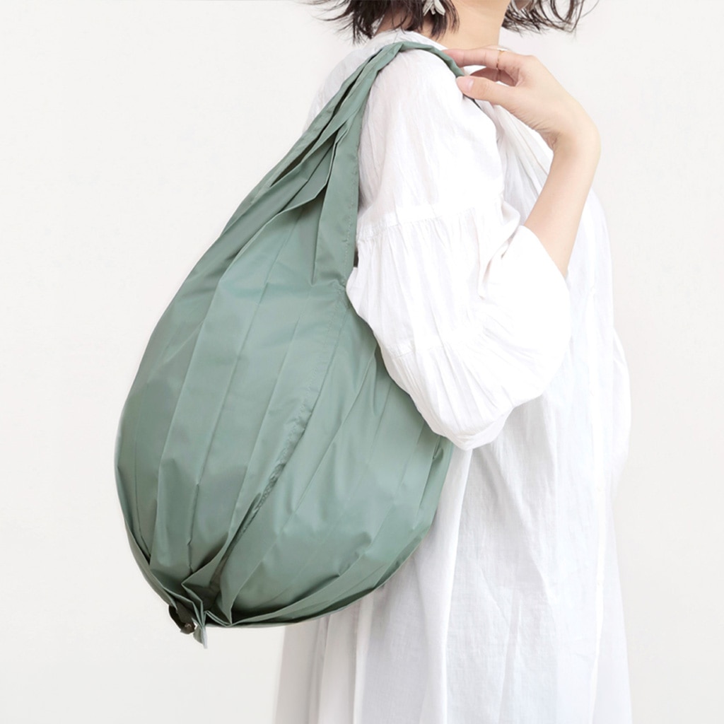 Shupatto コンパクトバッグ Drop M ネイビー