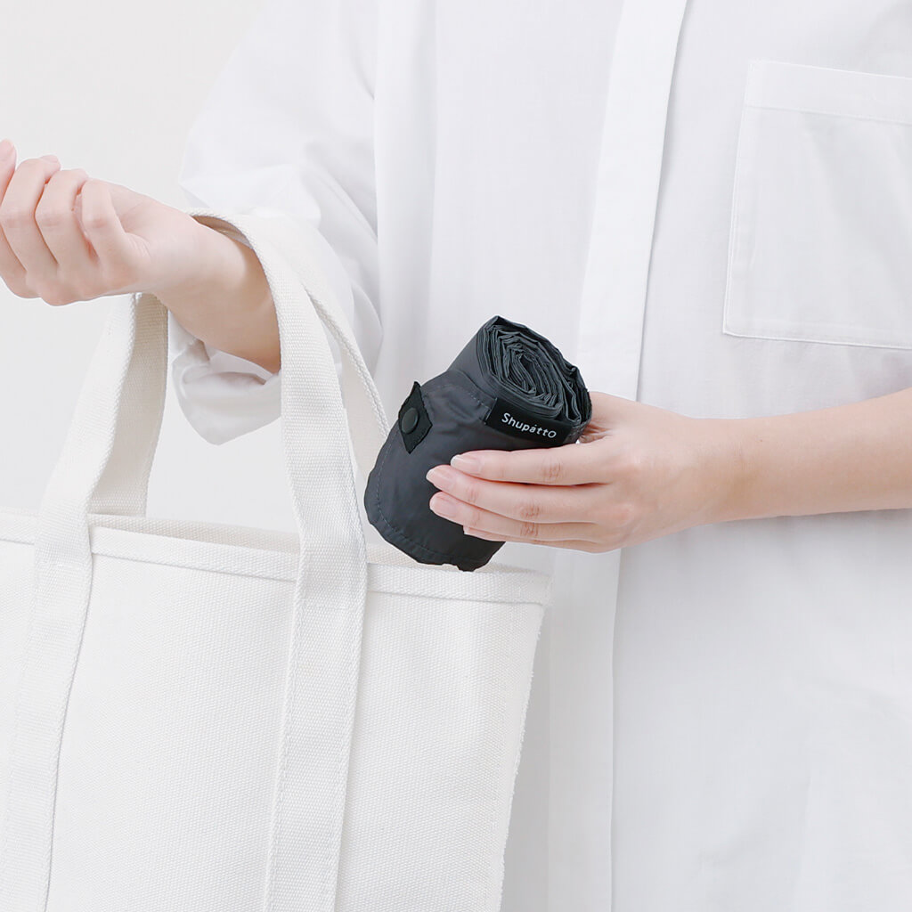 Shupatto コンパクトバッグ L カシューナッツ