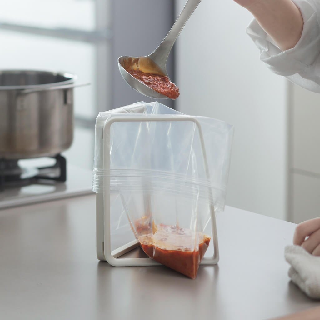 ゴミを入れやすいポリ袋ホルダー(WEB限定色) ブラック