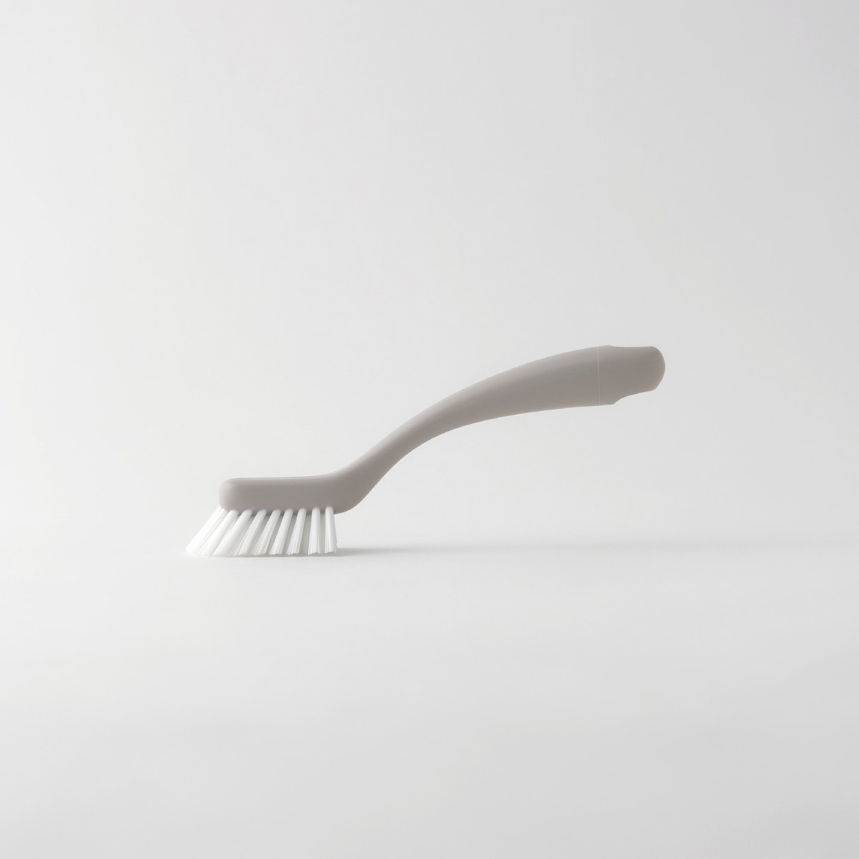 すき間や溝が洗いやすいバスブラシ